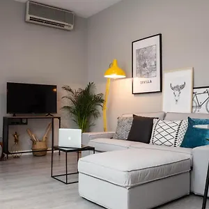 Behouse Santa Cruz Seville